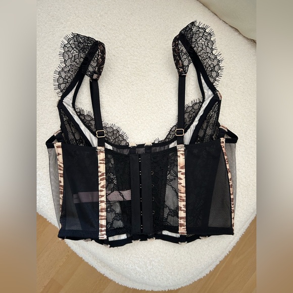 Victoria Secret corset top - Picture 3 of 5